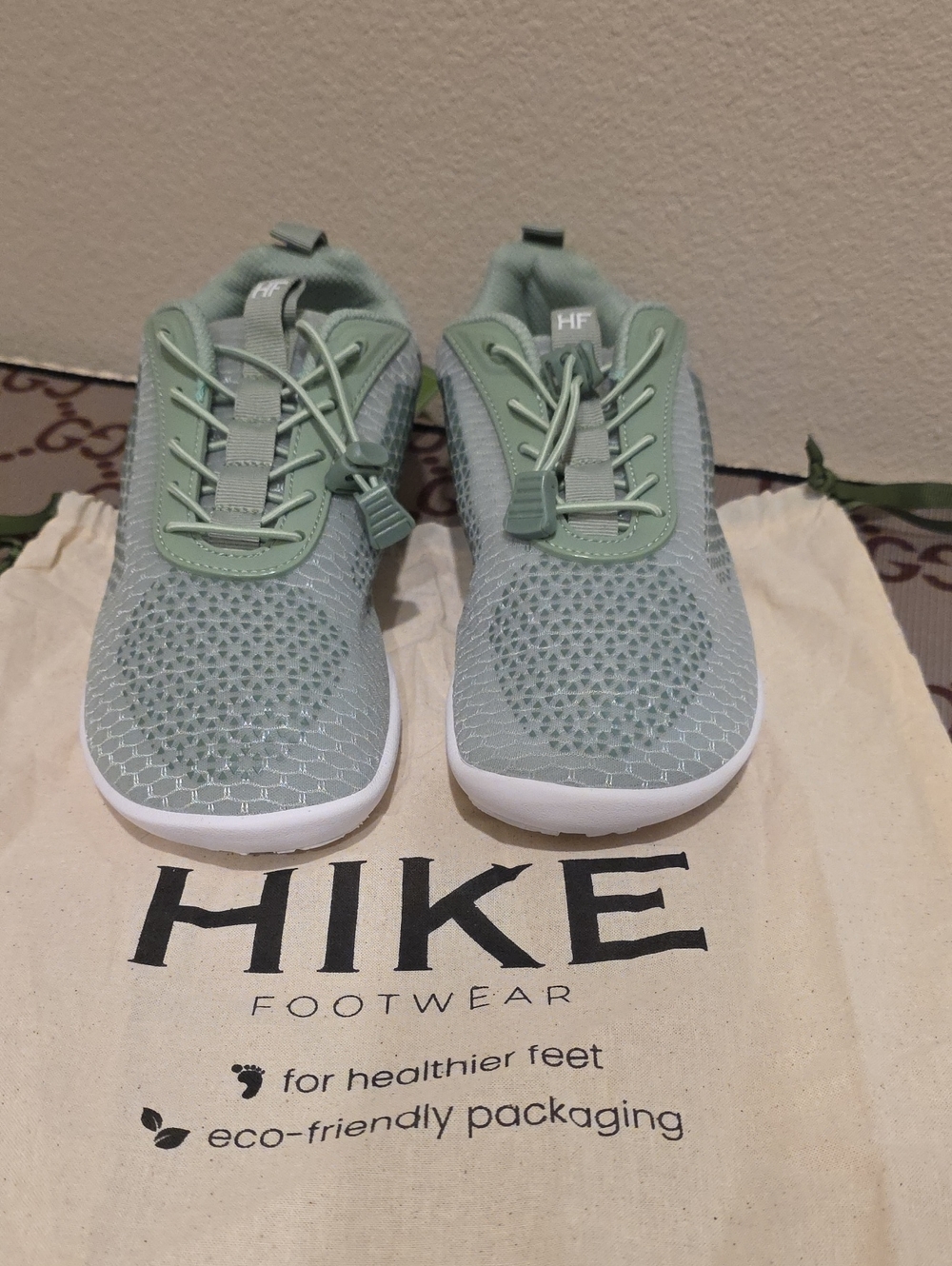 HIKE Women’s Light Green Breathable Walking Shoes